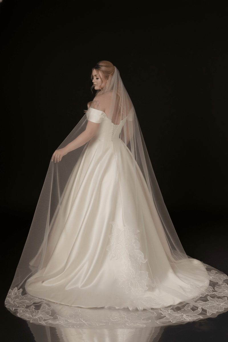 Off Shoulder Satin A-Line Wedding Dress Elegant Bridal Gown Plus Size – SilqueBridal