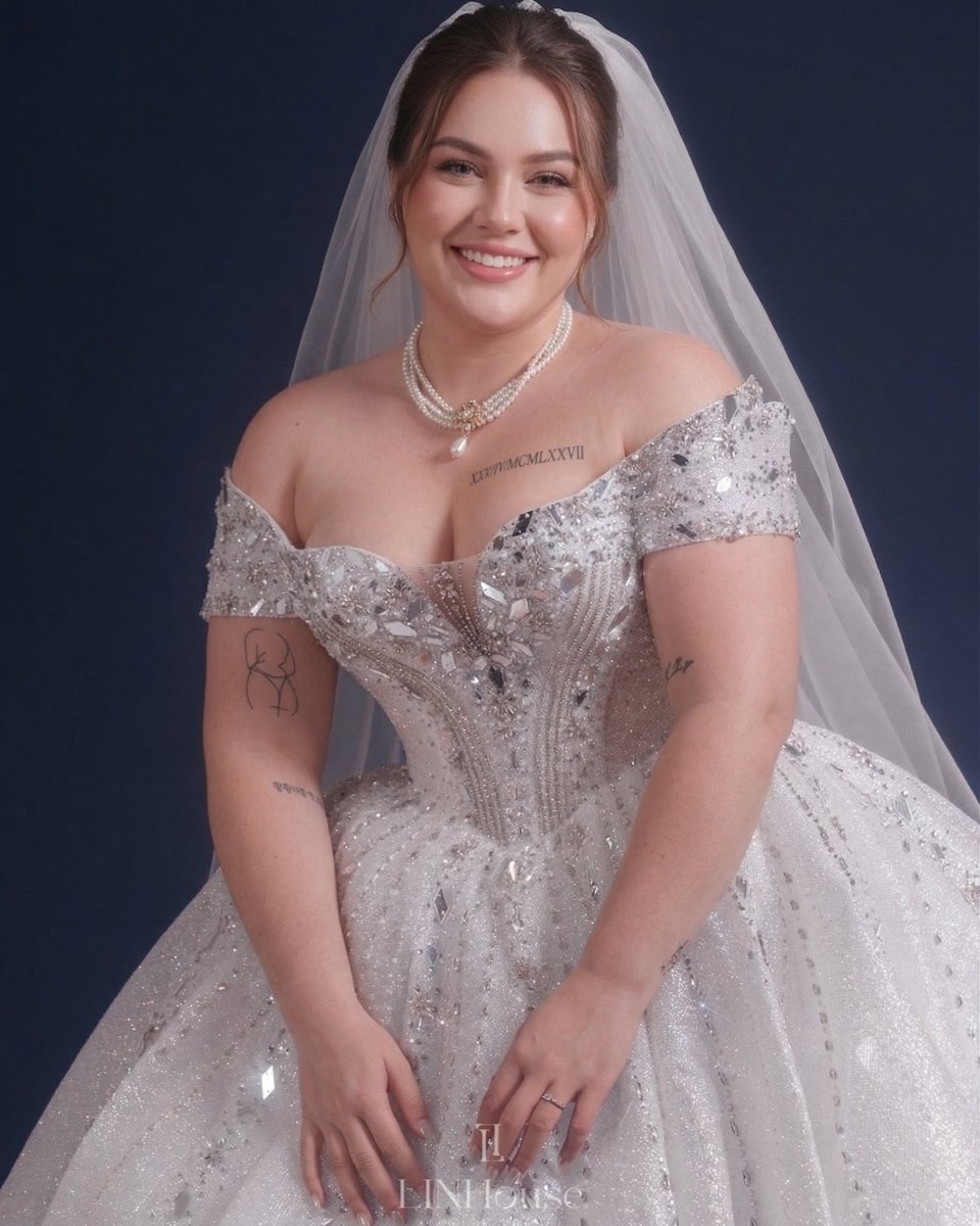 Plus Size Ball Gown Wedding Dress Off Shoulder Sparkly Princess Bridal Gown Corset - Wedding Dress - SilqueBridal