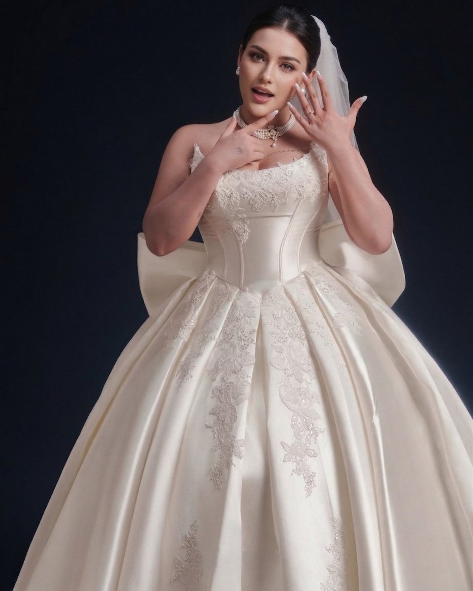 Plus Size Ball Gown Wedding Dress Satin Corset Princess Bridal Gown – SilqueBridal