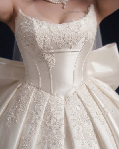 Plus Size Ball Gown Wedding Dress Satin Corset Princess Bridal Gown Strapless Sweetheart - Wedding Dress - SilqueBridal
