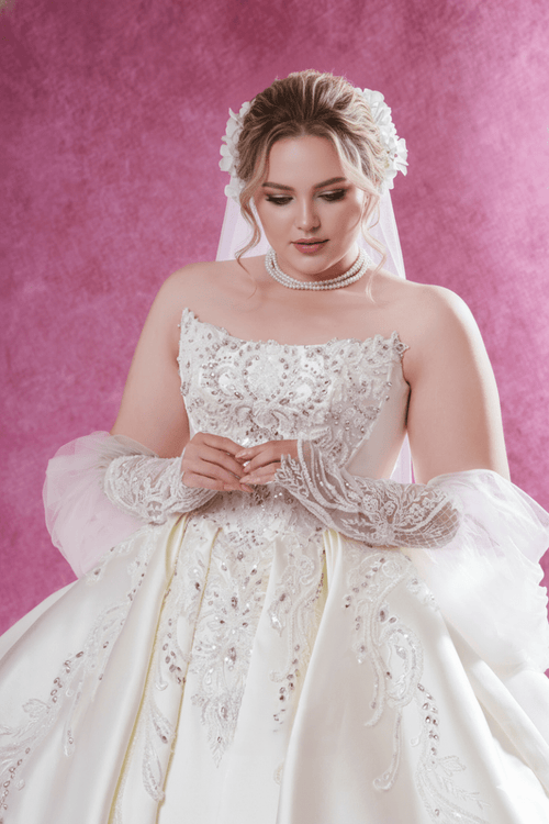Plus Size Strapless Ball Gown Wedding Dress Lace Corset Princess Brida – SilqueBridal