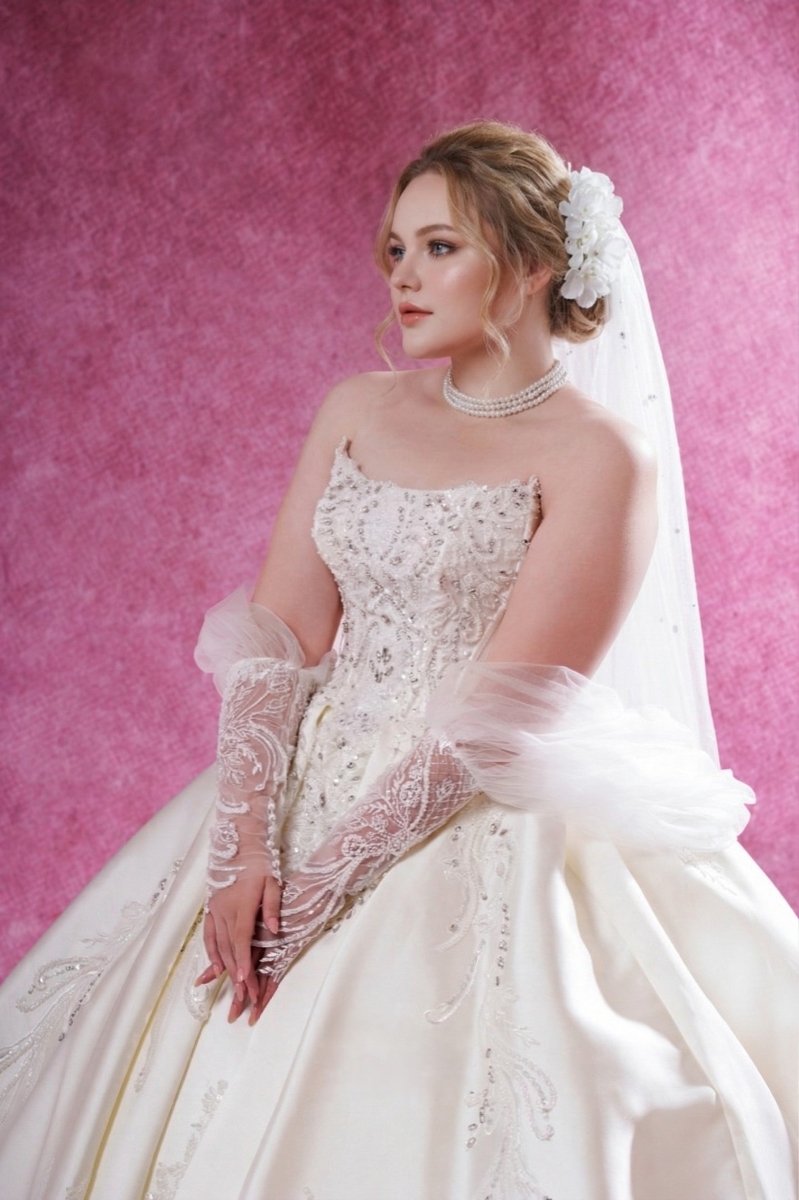 Plus Size Strapless Ball Gown Wedding Dress Lace Corset Princess Bridal Gown - Wedding Dress - SilqueBridal